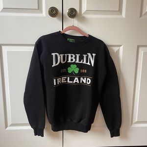 NWOT dublin ireland black sweatshirt